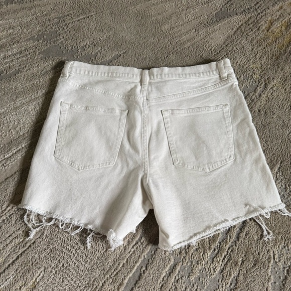 Faherty Sunwashed Denim Jean Short white cotton longer modest 32 - Picture 11 of 14